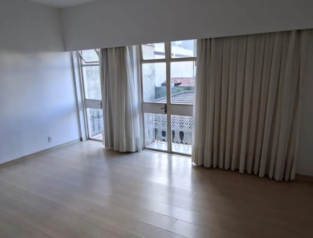 Apartamento, 3 quartos, 150 m² - Foto 1