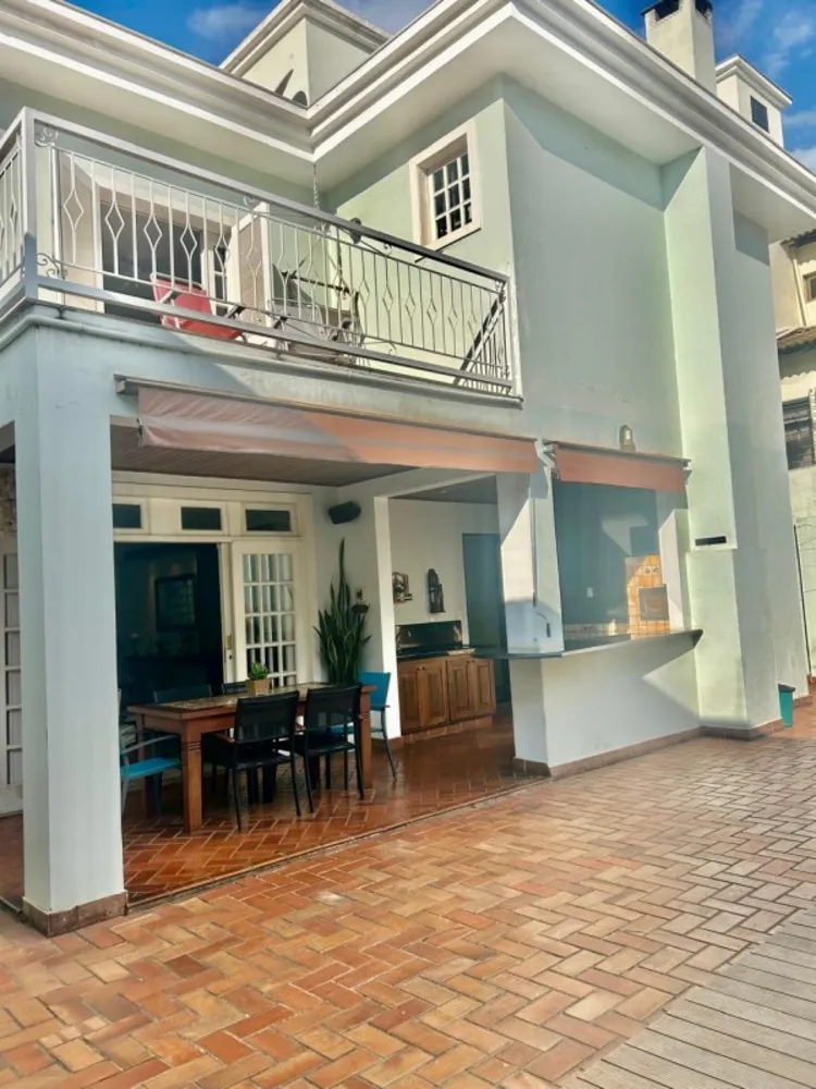 Casa, 4 quartos, 380 m² - Foto 1