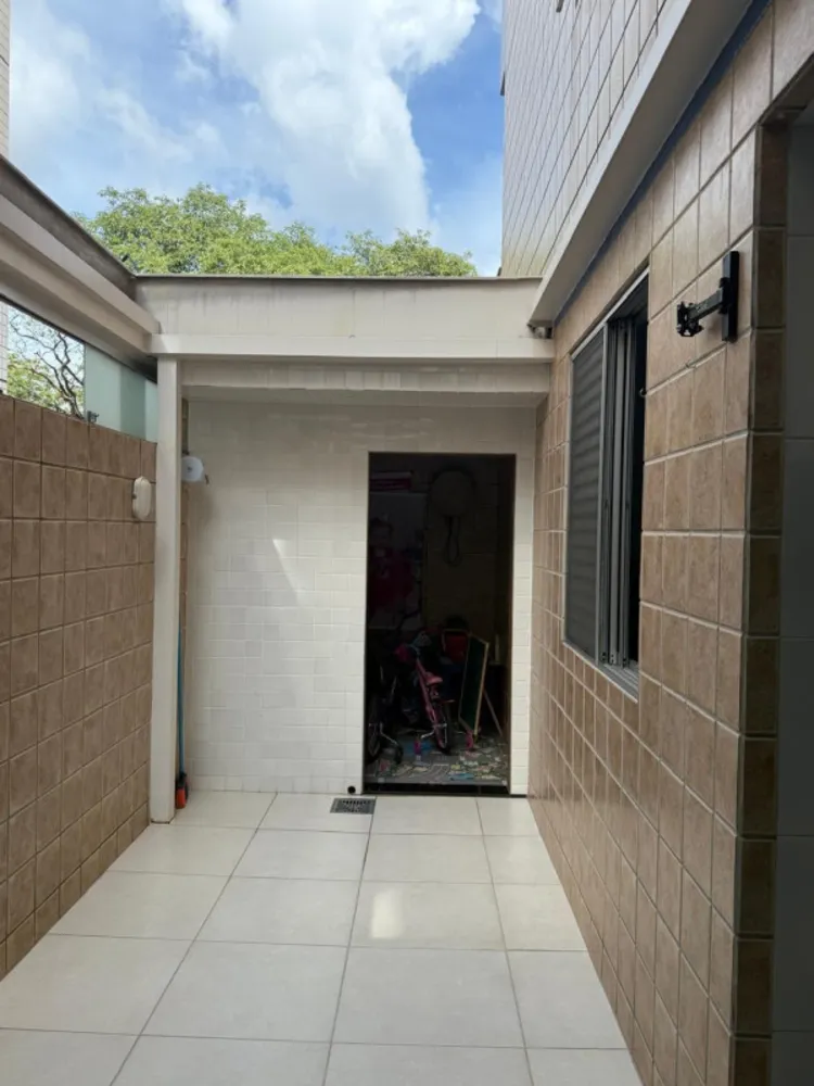 Apartamento, 3 quartos, 130 m² - Foto 1