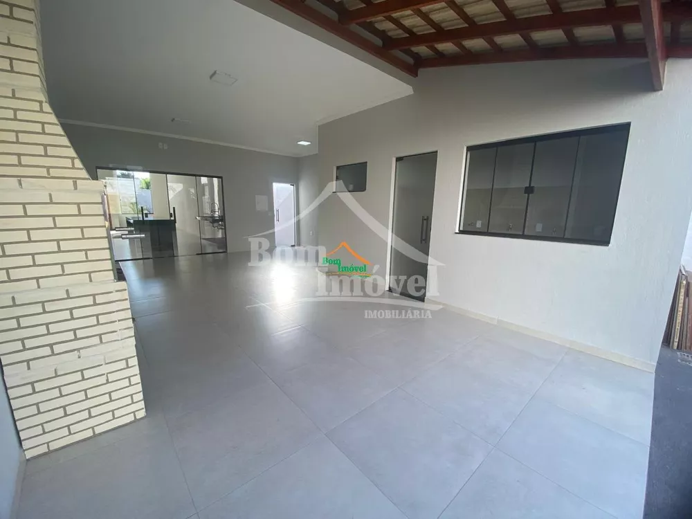 Casa à venda com 2 quartos, 200m² - Foto 20