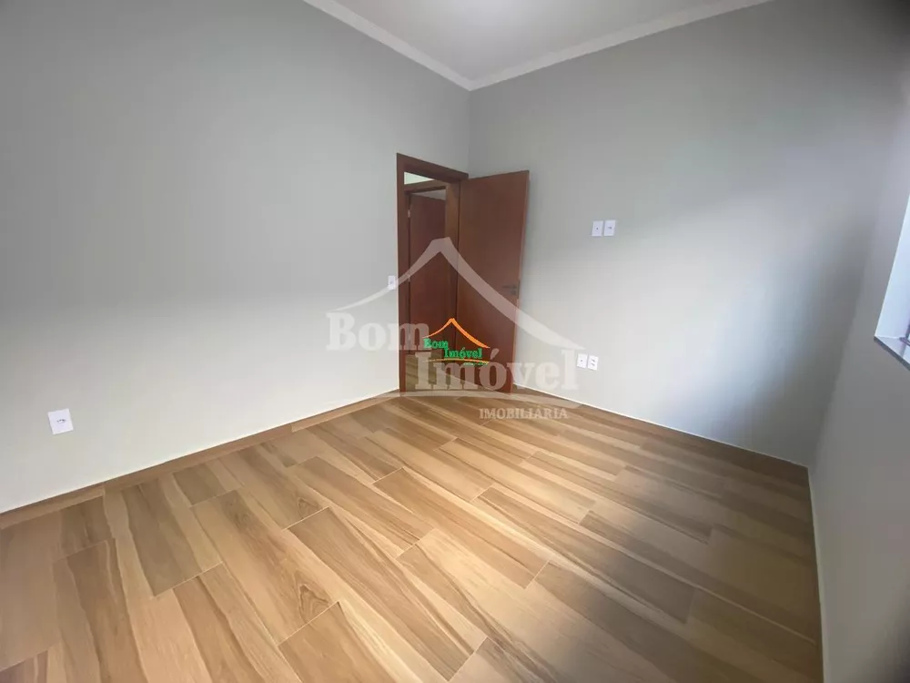 Casa à venda com 2 quartos, 200m² - Foto 13