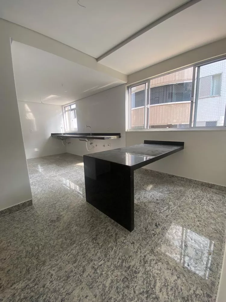 Apartamento à venda com 2 quartos, 69m² - Foto 8