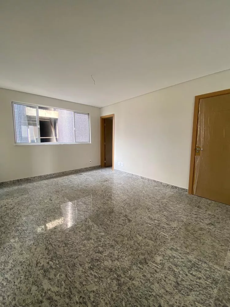 Apartamento à venda com 2 quartos, 69m² - Foto 5