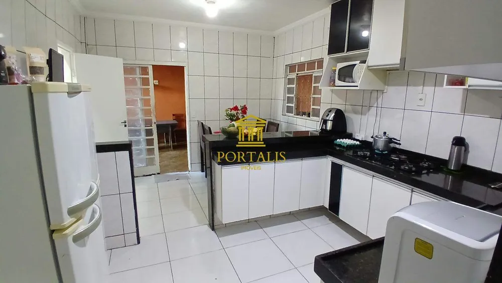 Casa, 3 quartos, 294 m² - Foto 9