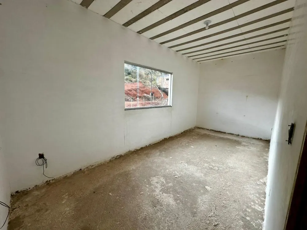 Casa, 4 quartos, 220 m² - Foto 2