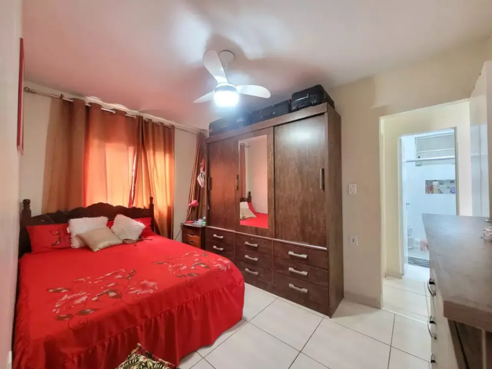 Casa, 4 quartos, 138 m² - Foto 1