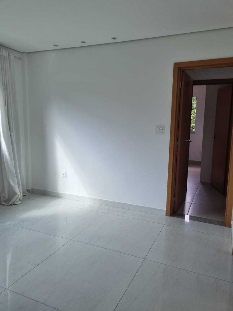Apartamento à venda com 2 quartos, 88m² - Foto 2