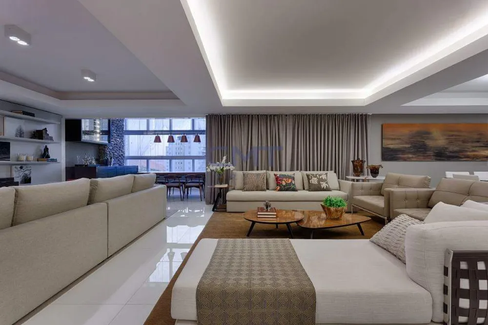 Apartamento, 4 quartos, 259 m² - Foto 1
