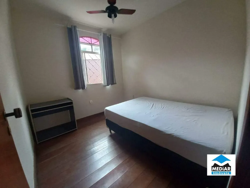 Casa, 4 quartos, 140 m² - Foto 1