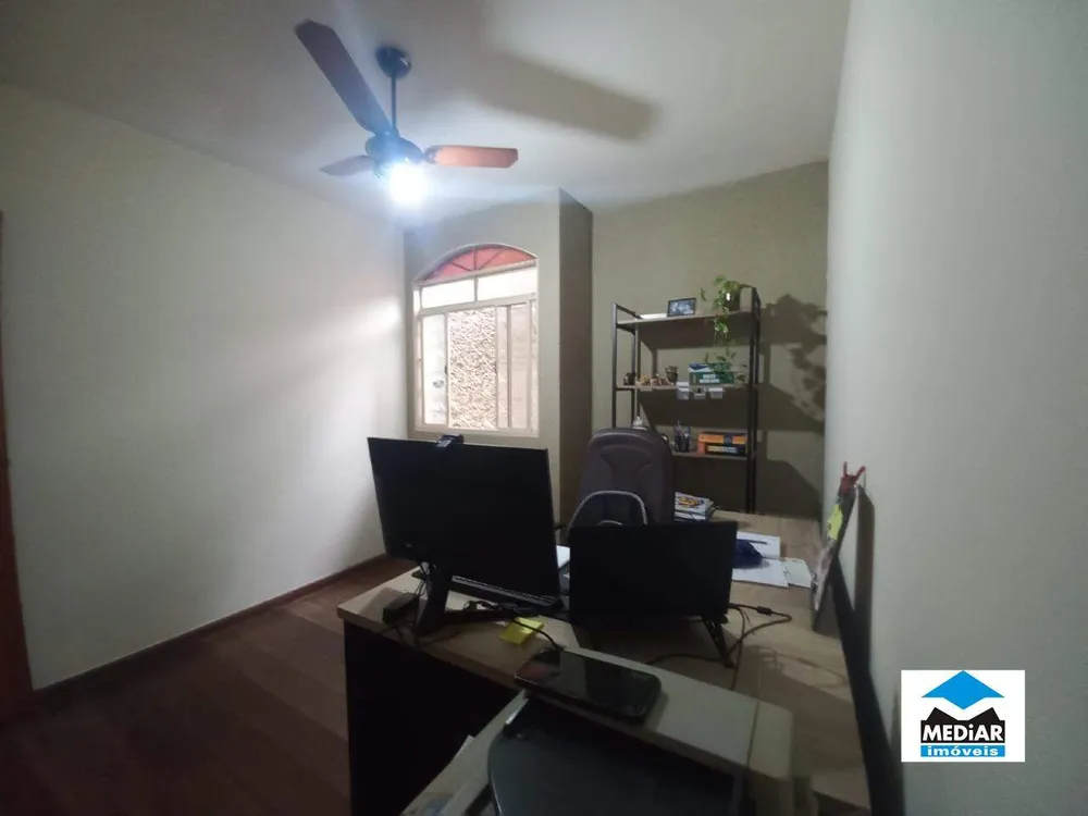 Casa, 4 quartos, 140 m² - Foto 11