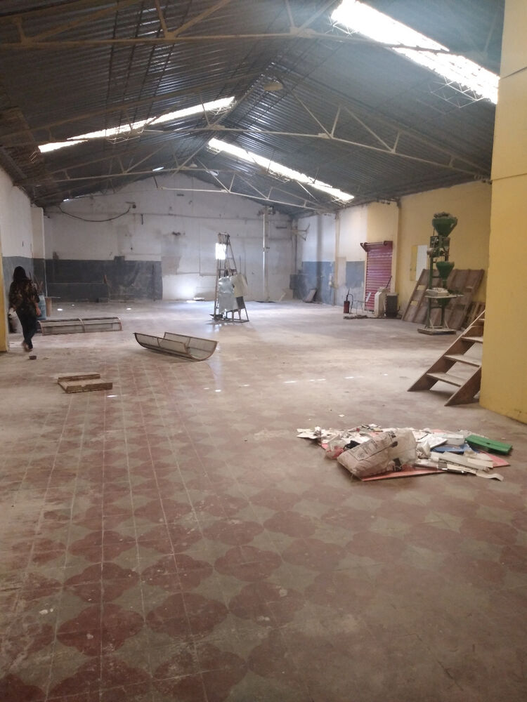Depósito-Galpão-Armazém à venda, 427m² - Foto 1