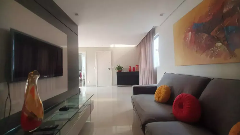 Apartamento, 3 quartos, 100 m² - Foto 1