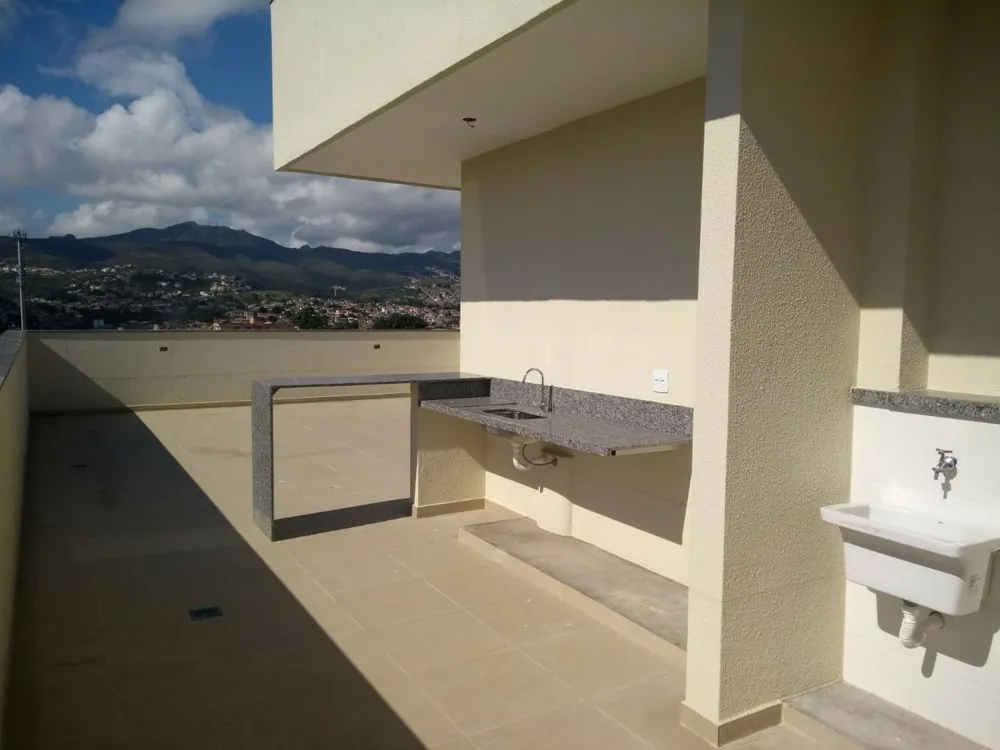 Cobertura, 3 quartos, 158 m² - Foto 2