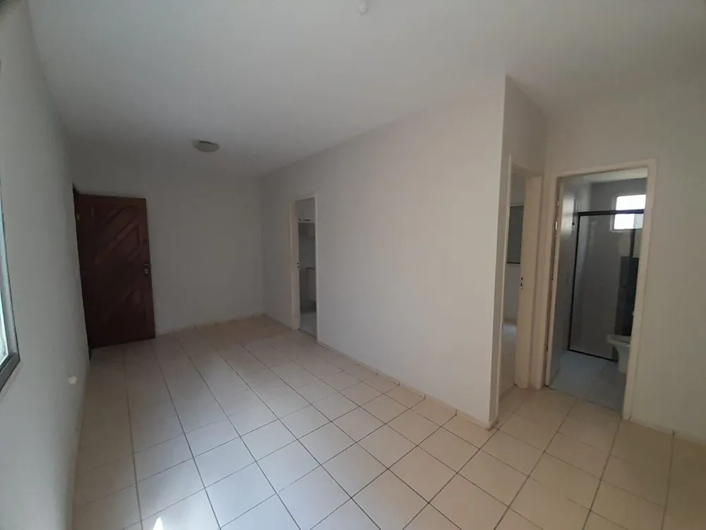 Apartamento, 3 quartos, 70 m² - Foto 2