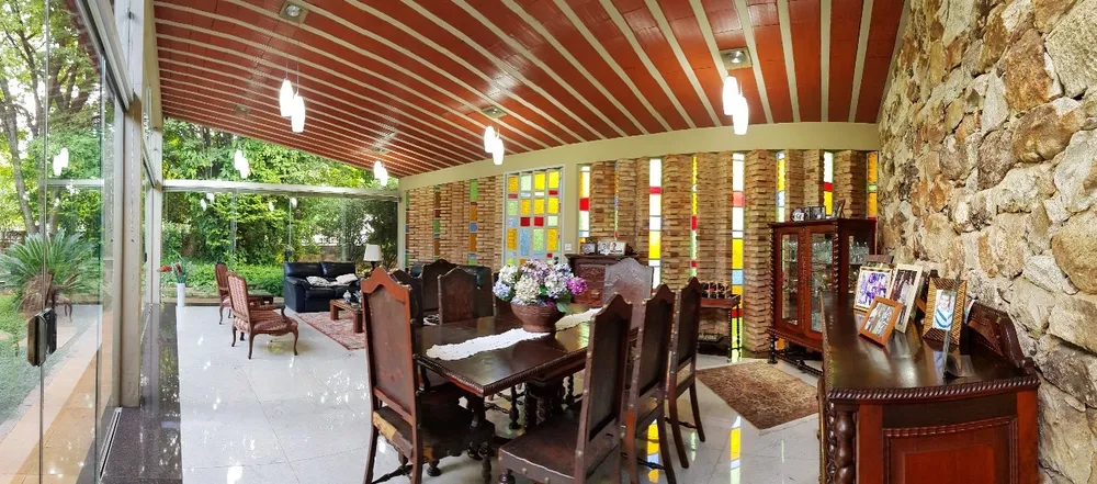 Casa, 6 quartos, 341 m² - Foto 2