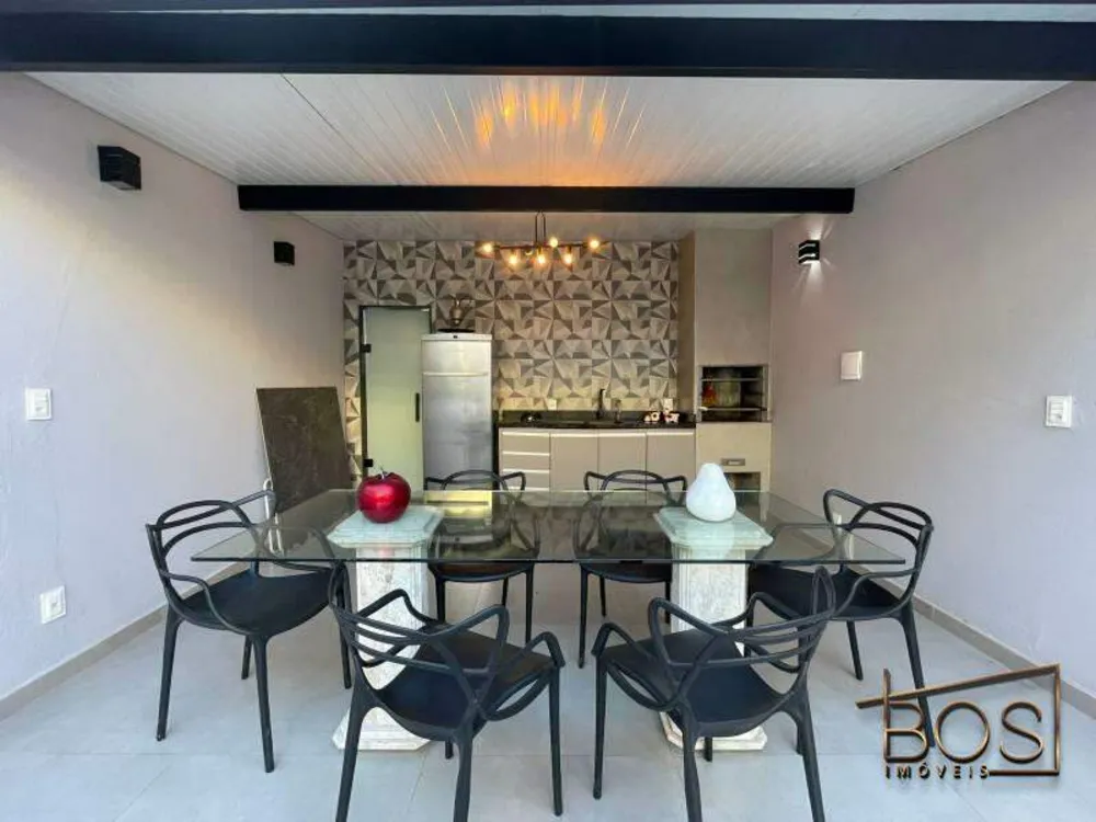 Casa, 3 quartos, 200 m² - Foto 4