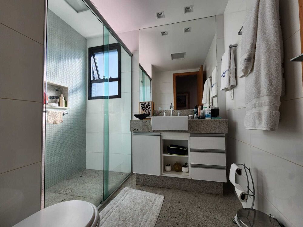 Apartamento à venda com 3 quartos, 112m² - Foto 3