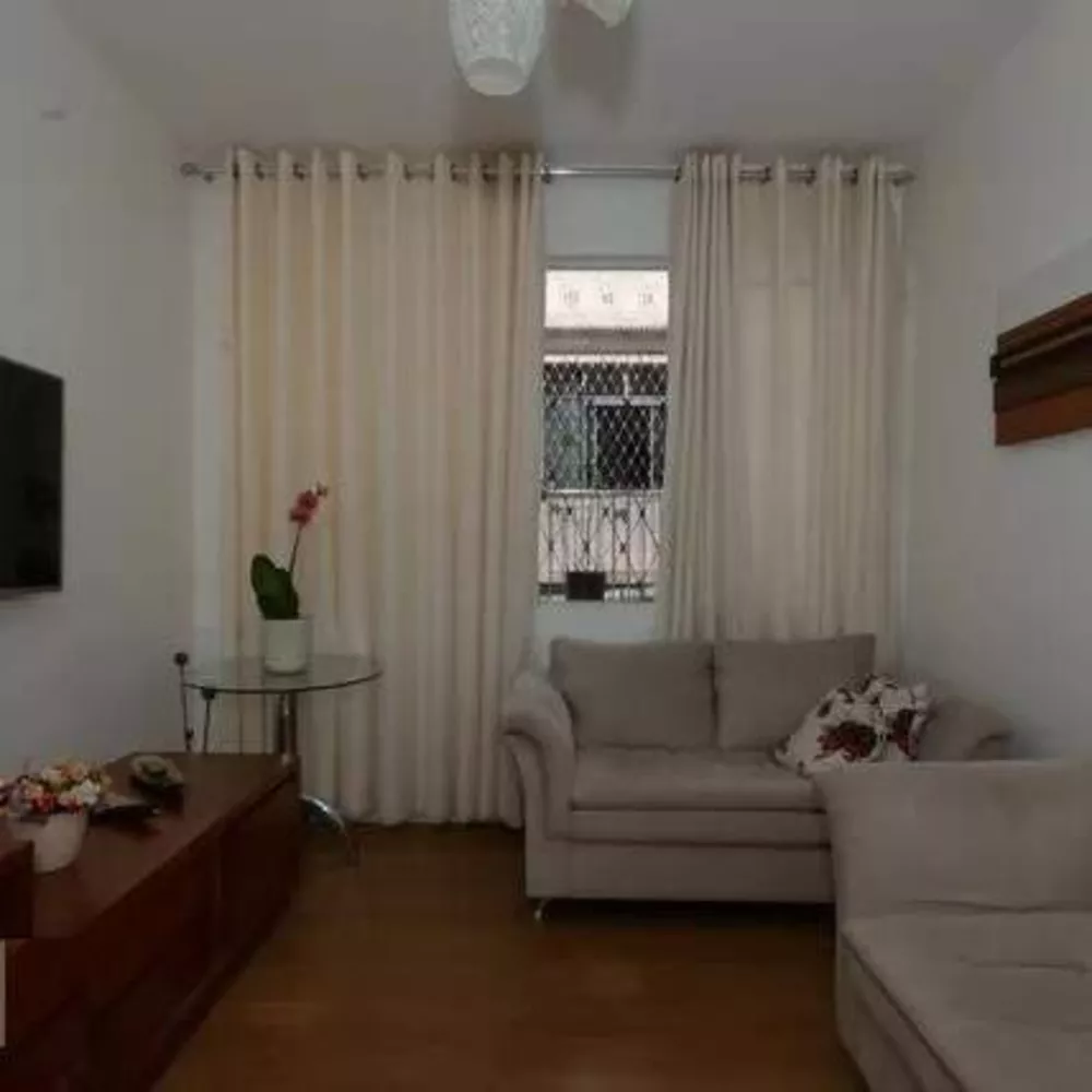 Apartamento à venda com 2 quartos, 75m² - Foto 2