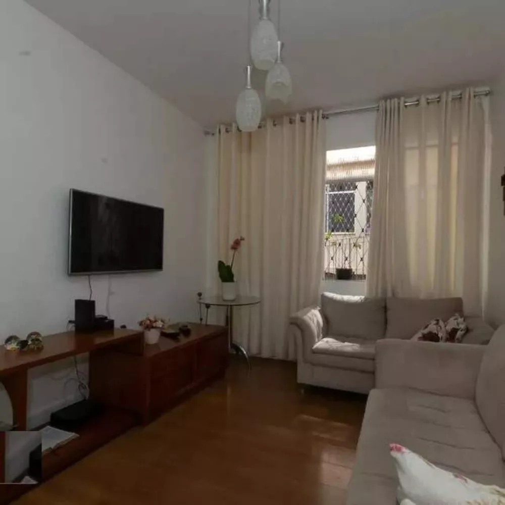 Apartamento à venda com 2 quartos, 75m² - Foto 1