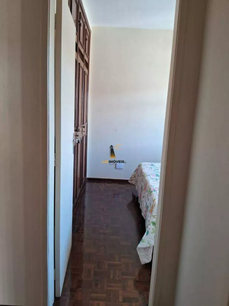 Apartamento à venda com 3 quartos, 140m² - Foto 11