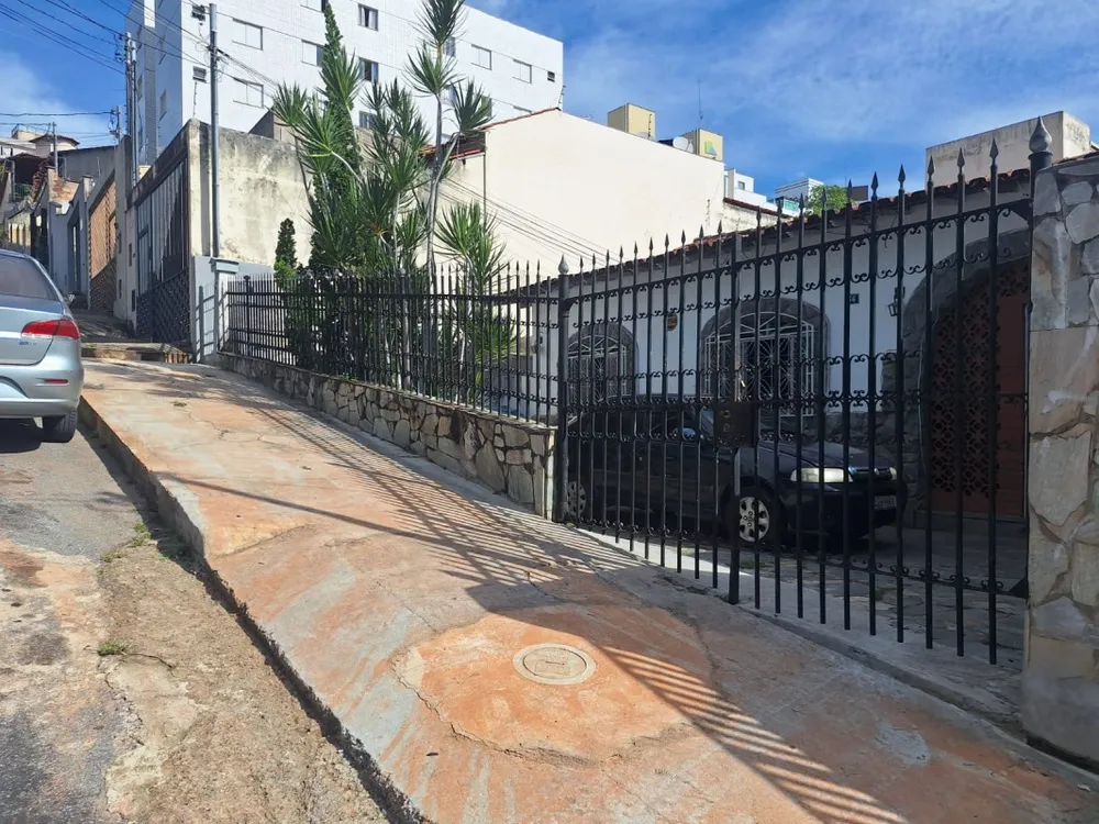 Casa, 3 quartos, 180 m² - Foto 1