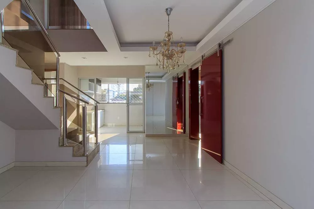 Cobertura para alugar com 4 quartos, 230m² - Foto 7