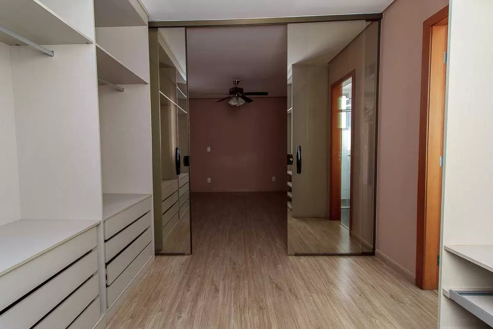 Cobertura para alugar com 4 quartos, 230m² - Foto 16