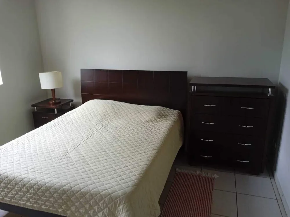 Chácara, 3 quartos, 812 m² - Foto 8