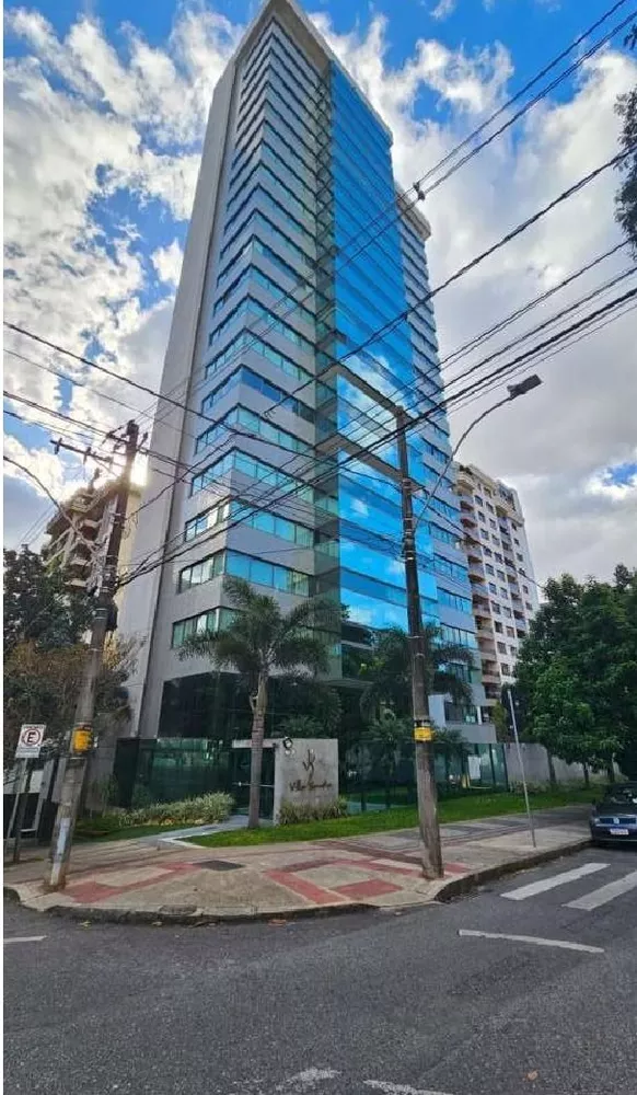 Apartamento à venda com 4 quartos, 247m² - Foto 1