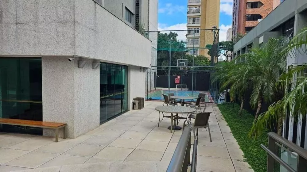 Apartamento à venda com 4 quartos, 247m² - Foto 9