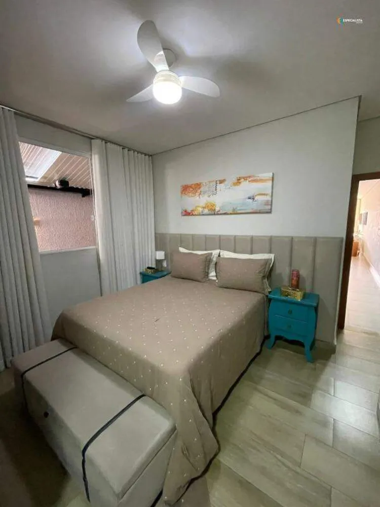 Casa, 3 quartos, 210 m² - Foto 6