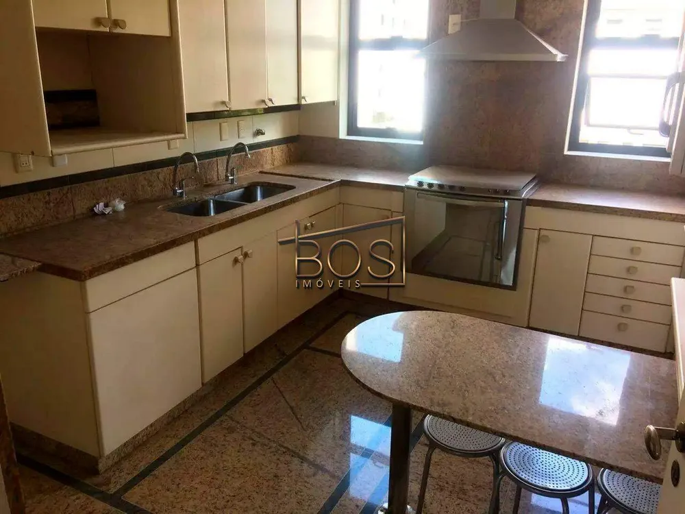 Apartamento, 4 quartos, 210 m² - Foto 2