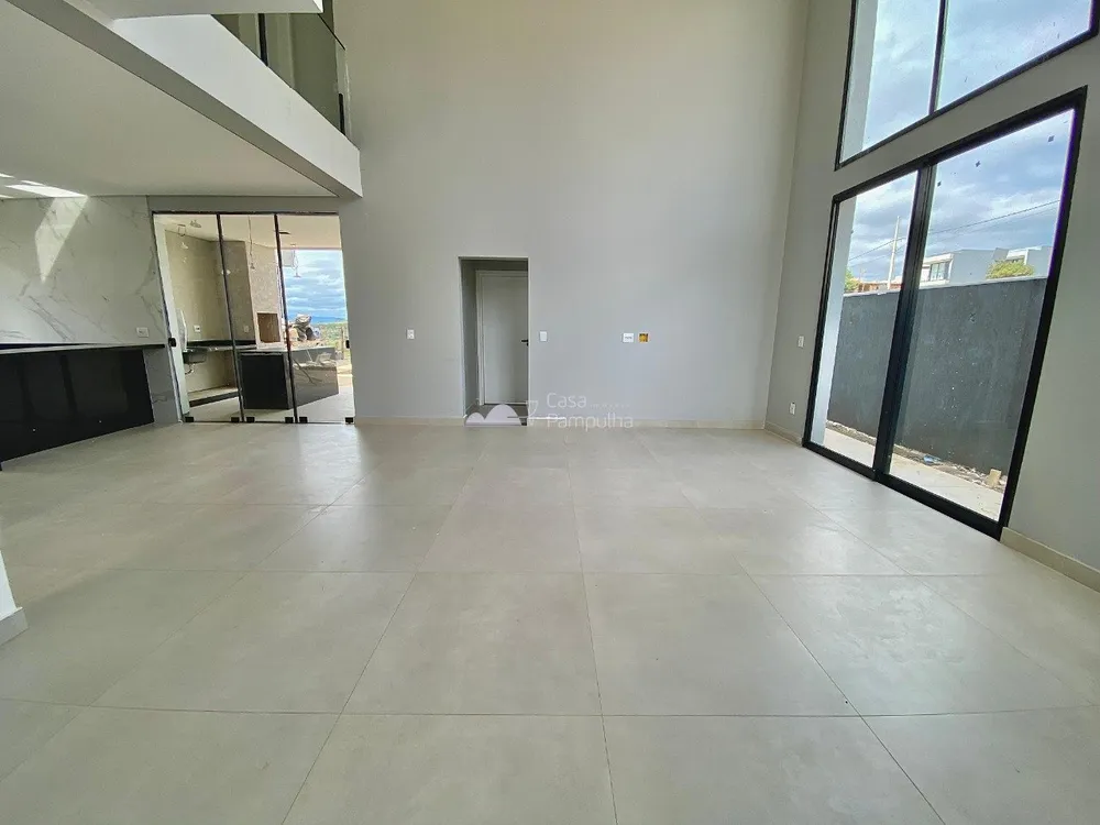 Casa, 4 quartos, 405 m² - Foto 1