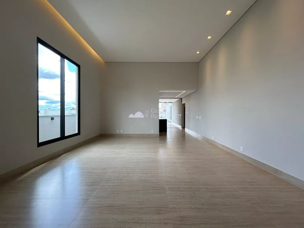 Casa à venda com 4 quartos, 405m² - Foto 5