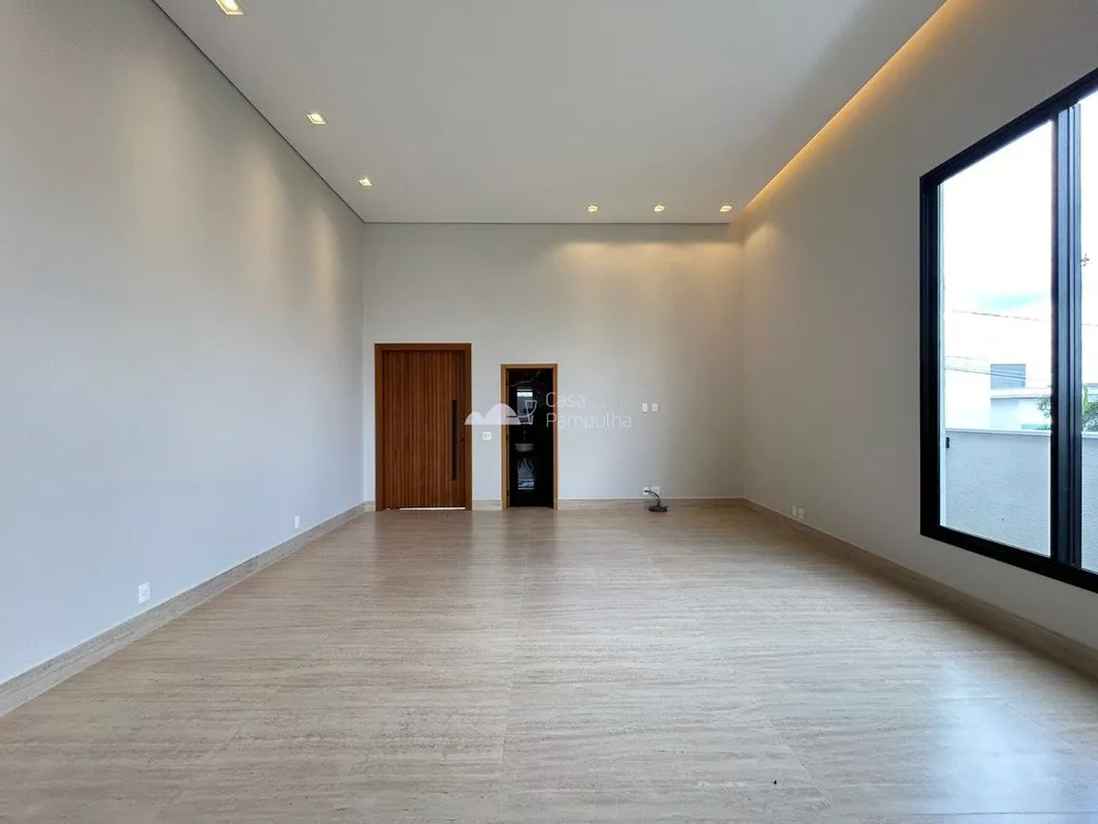 Casa à venda com 4 quartos, 405m² - Foto 4