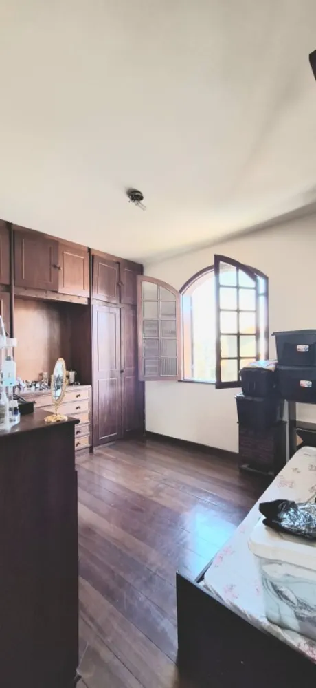 Casa, 4 quartos, 200 m² - Foto 4