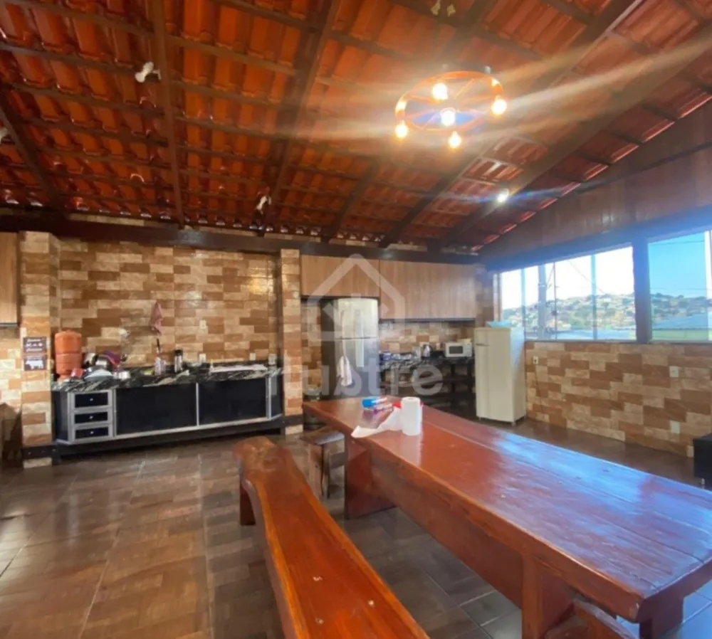 Casa, 4 quartos, 160 m² - Foto 2
