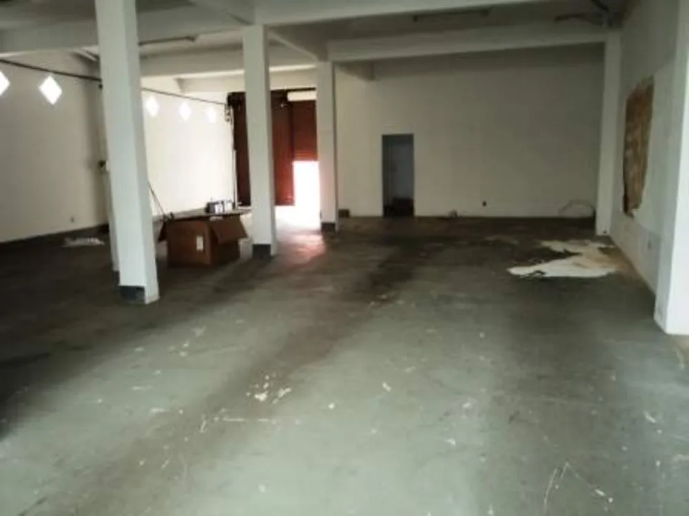 Loja-Salão, 235 m² - Foto 1