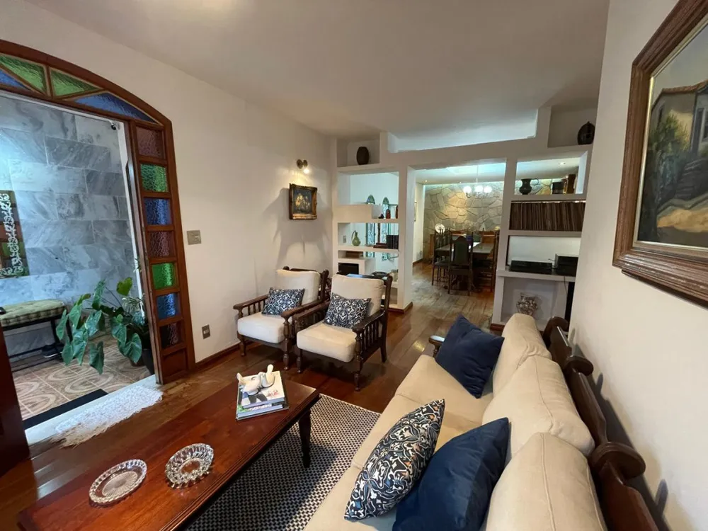 Casa, 5 quartos, 313 m² - Foto 1