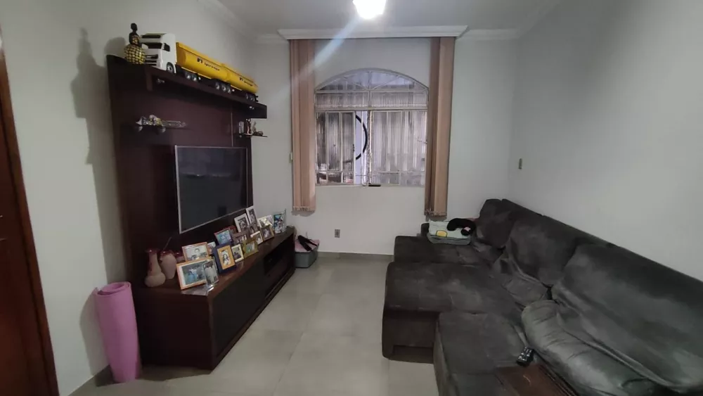 Casa à venda com 5 quartos, 300m² - Foto 5