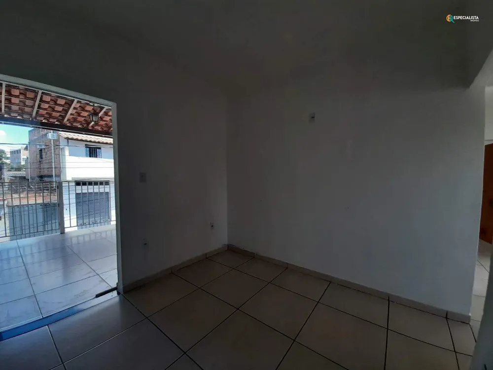 Casa, 3 quartos, 70 m² - Foto 1