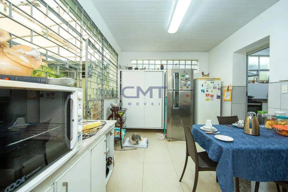 Casa, 5 quartos, 400 m² - Foto 1