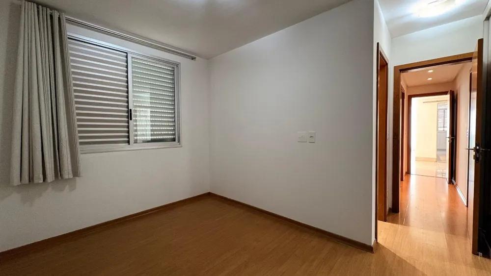 Apartamento, 3 quartos, 140 m² - Foto 2