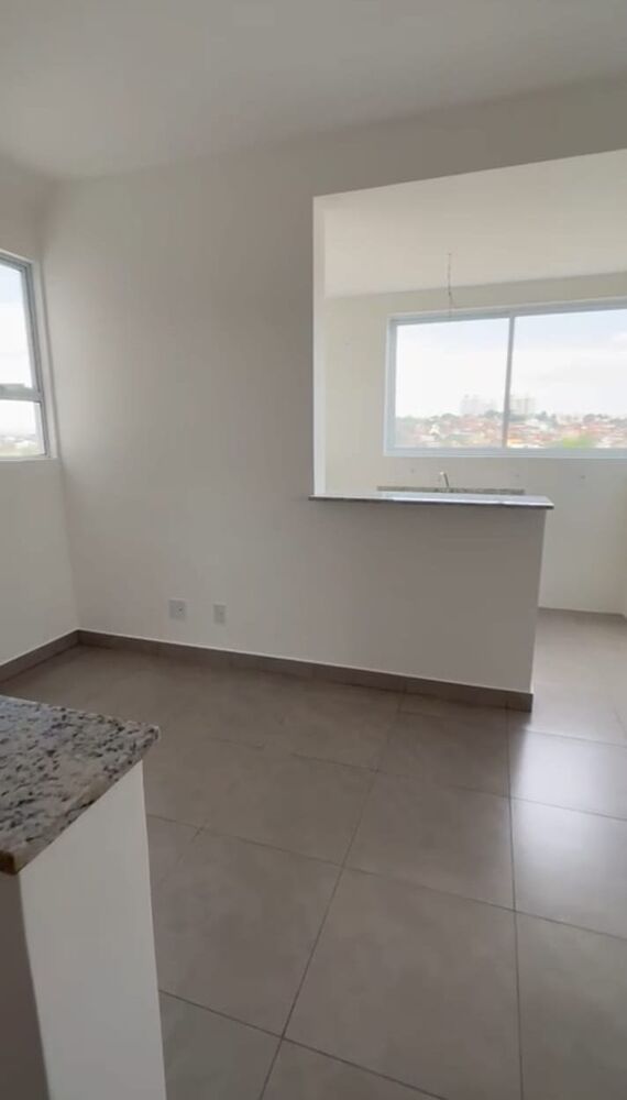Apartamento à venda com 2 quartos, 44m² - Foto 1