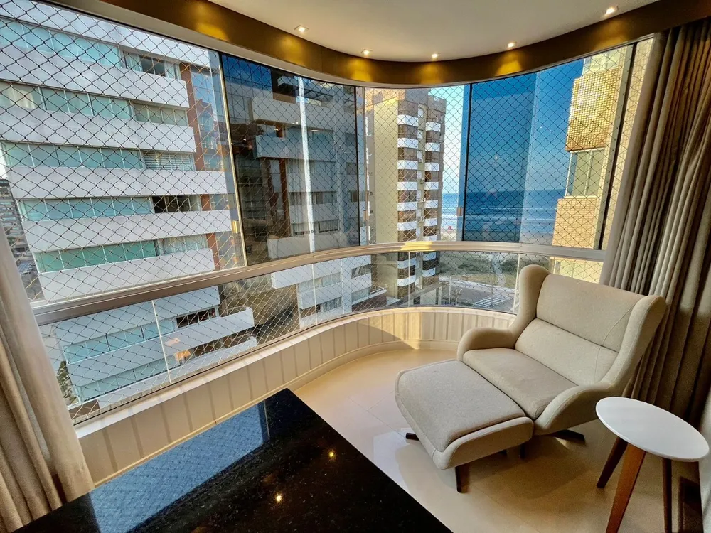 Apartamento, 3 quartos, 176 m² - Foto 1