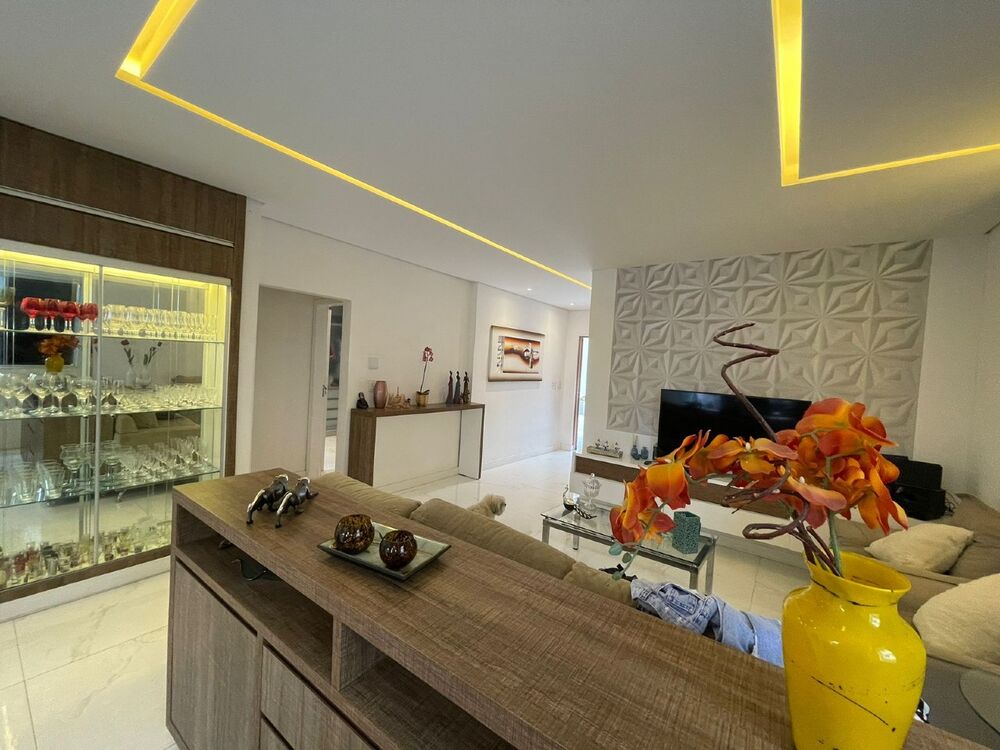 Casa à venda com 3 quartos, 110m² - Foto 2
