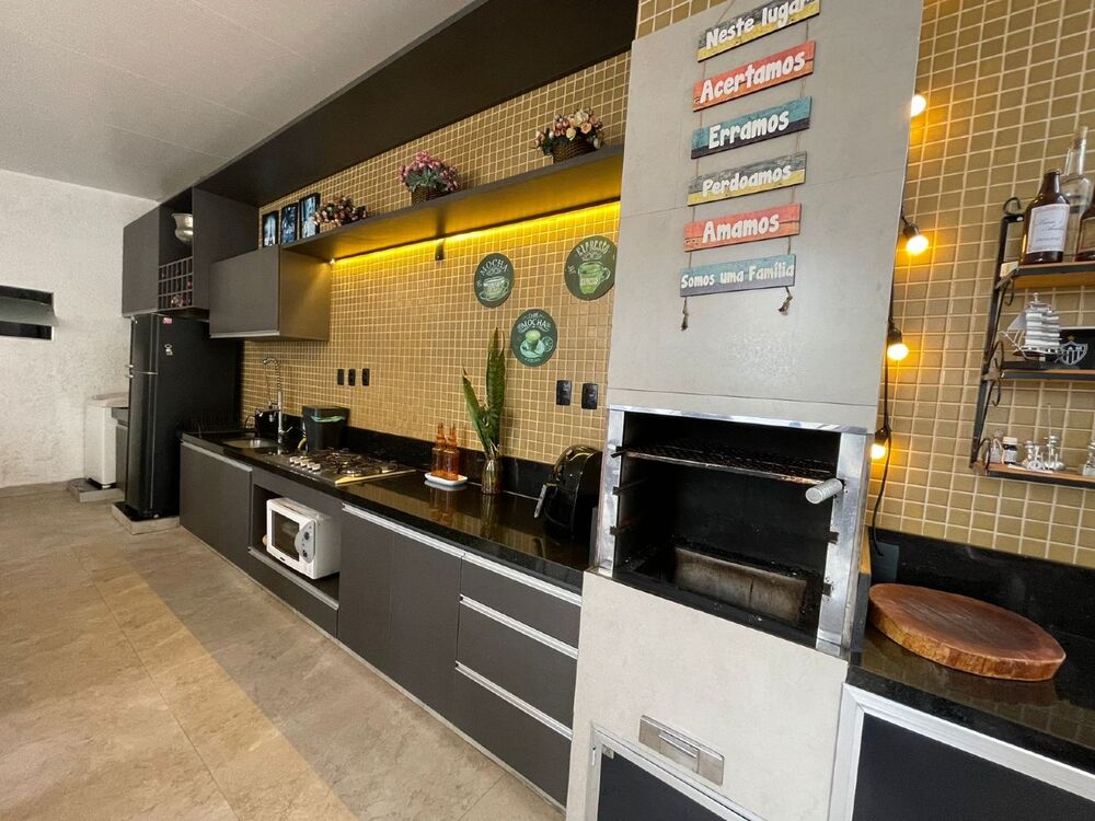 Casa à venda com 3 quartos, 110m² - Foto 4