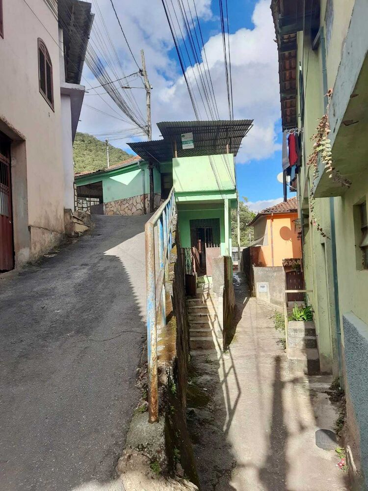 Casa à venda com 3 quartos, 100m² - Foto 3