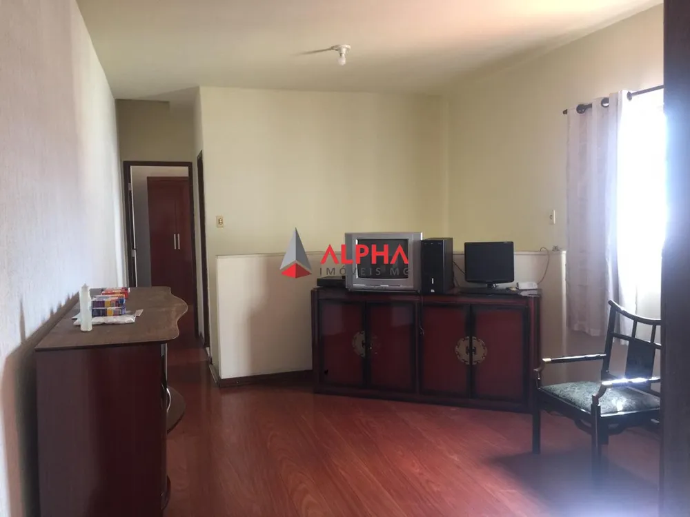 Casa, 2 quartos, 420 m² - Foto 2