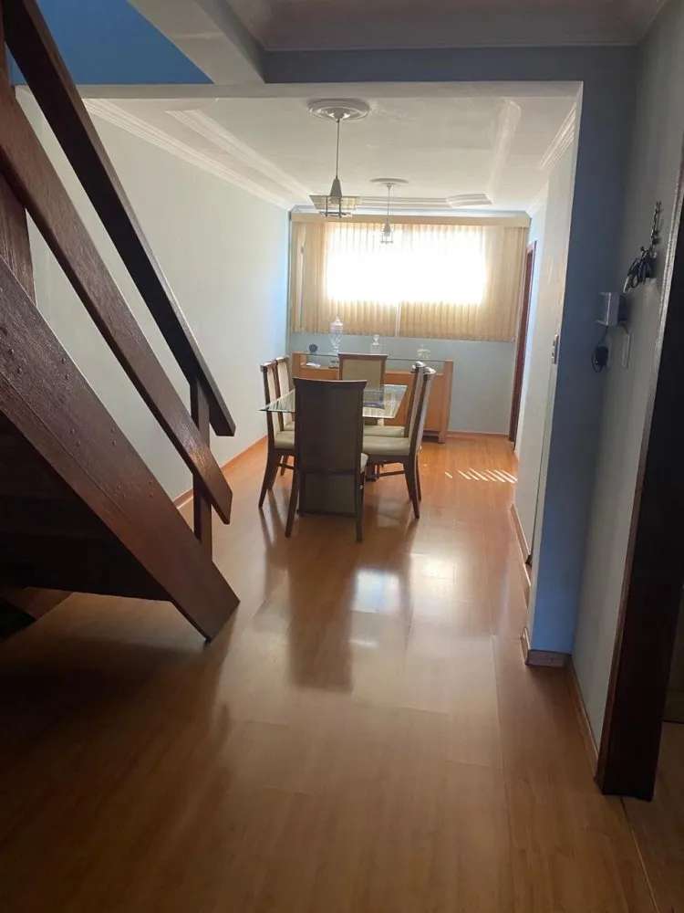 Casa, 3 quartos, 180 m² - Foto 2